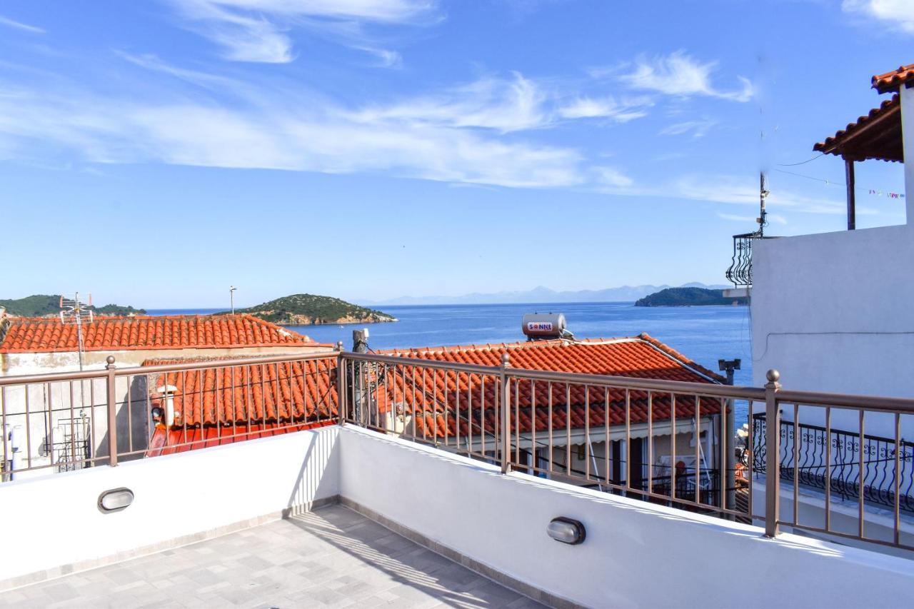 La Maison Plakes Rooftop Apt Skiathos-Stadt Exterior foto