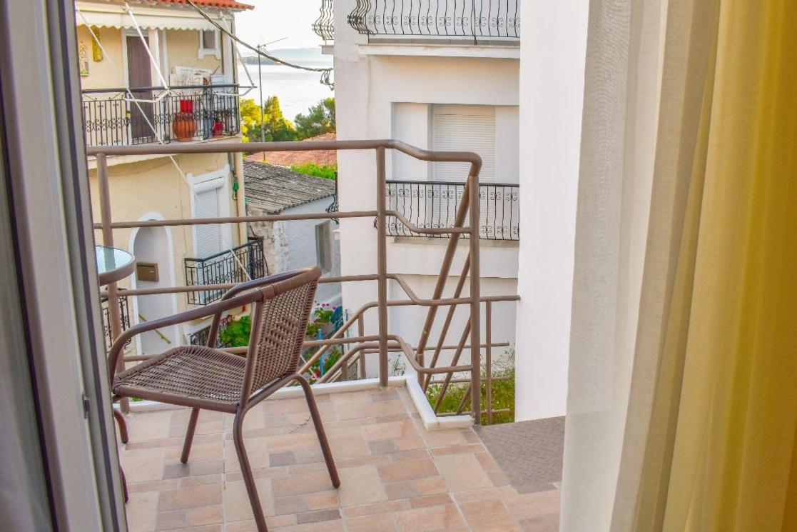 La Maison Plakes Rooftop Apt Skiathos-Stadt Exterior foto